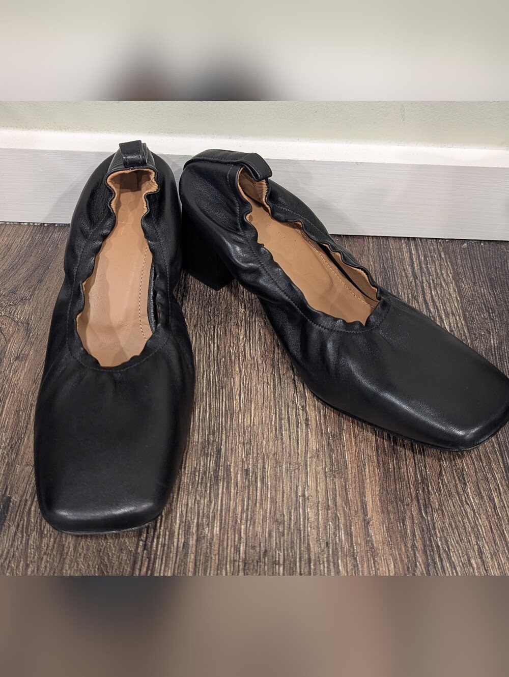 Flattered Black Leather Ballerina Pumps Size 38